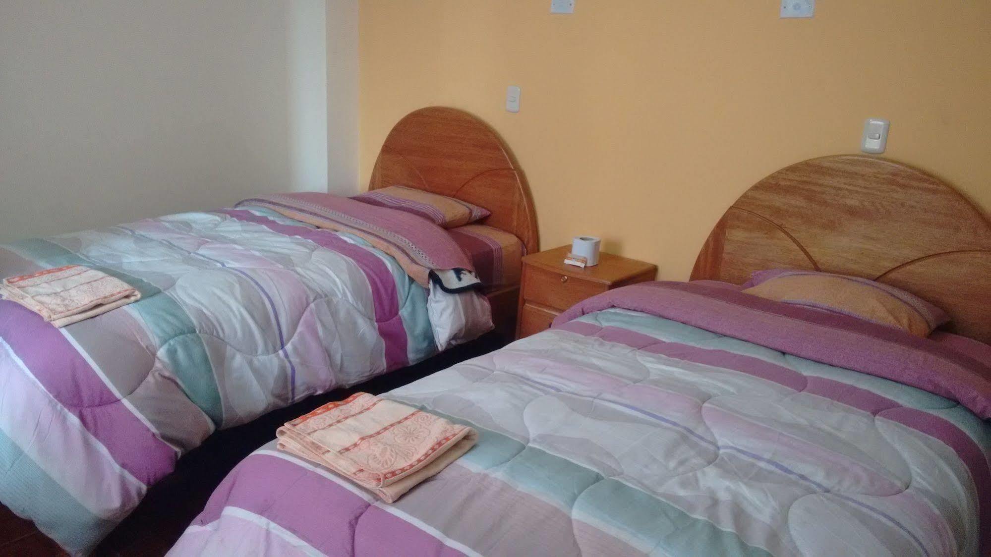 Bunker Hostal Cusco Bagian luar foto