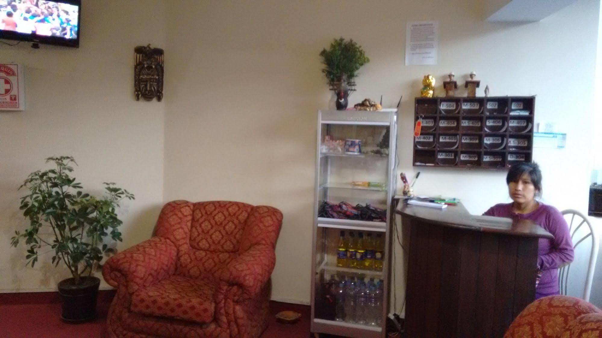 Bunker Hostal Cusco Bagian luar foto