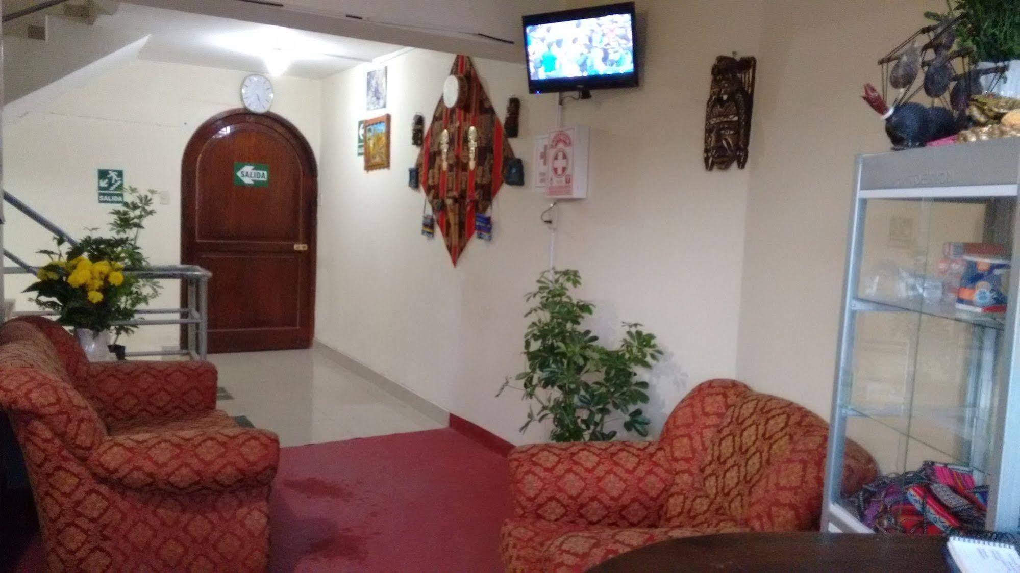 Bunker Hostal Cusco Bagian luar foto