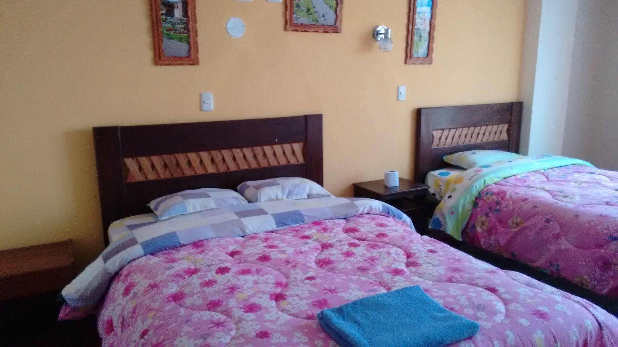 Bunker Hostal Cusco Bagian luar foto